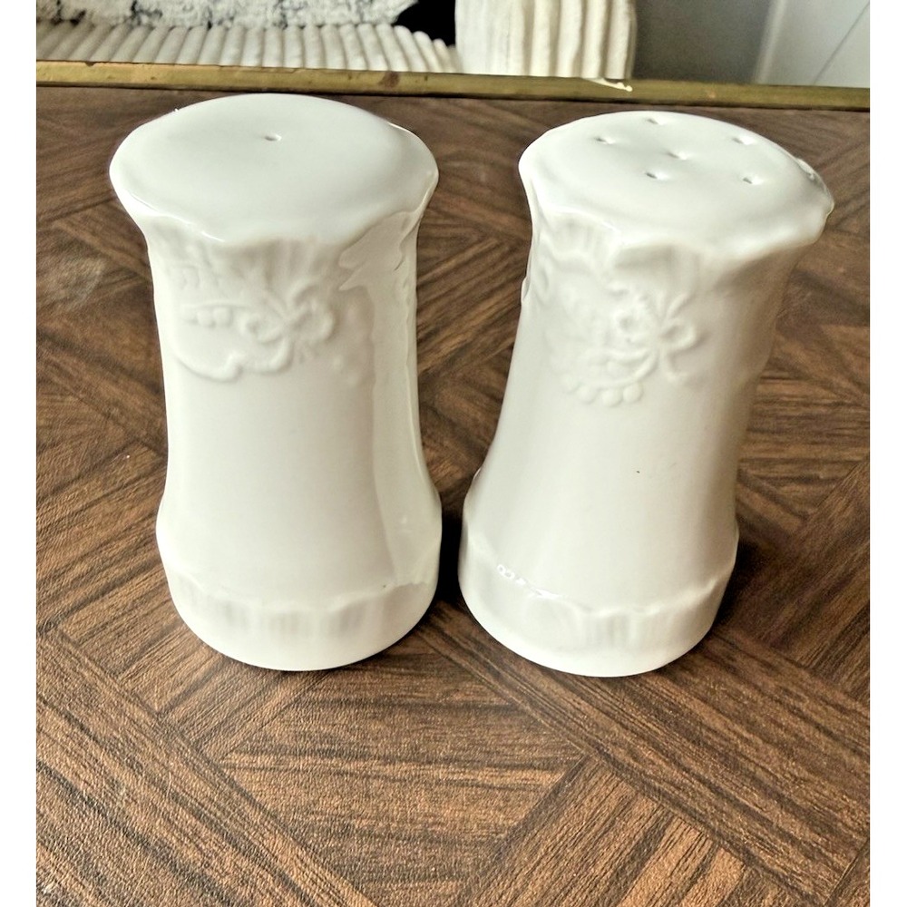 Antique Wedgwood England Salt and Pepper Shakers White Ceramic With Star Vintage